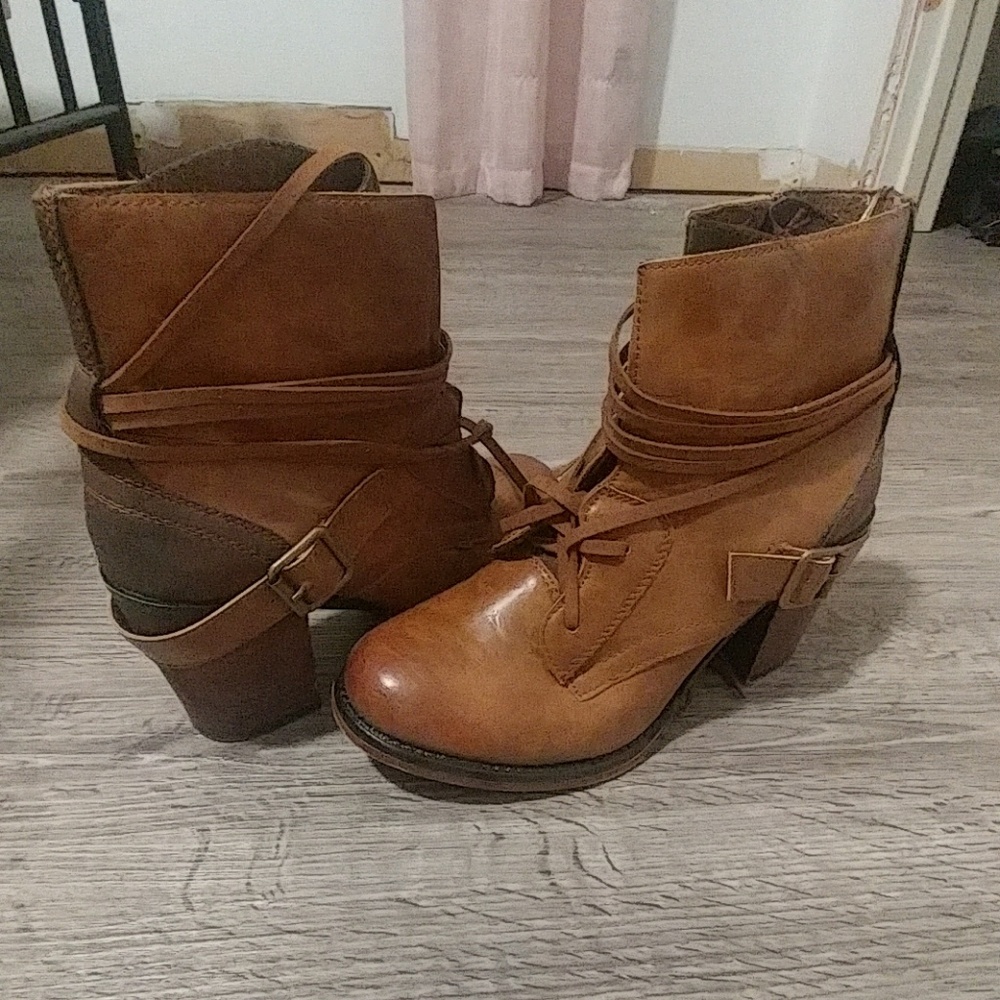 Cute brown ankle boots